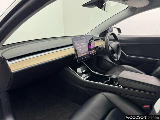 Tesla Model 3 2020 Standard Range Plus Saloon LG20YMM Grey #3