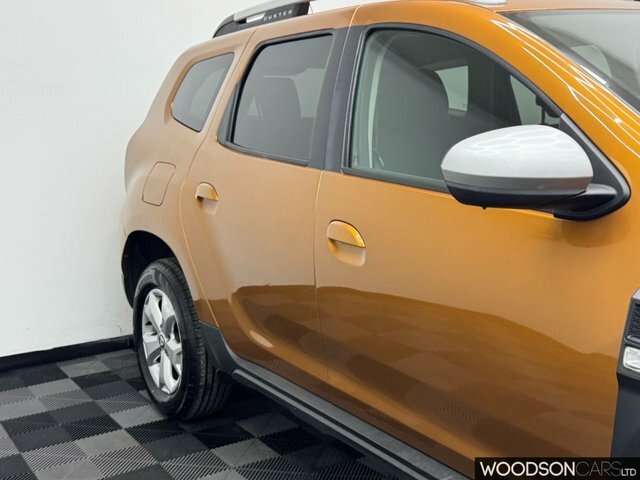 Dacia Duster 1.3 Tce 130 Techroad Estate Red #32