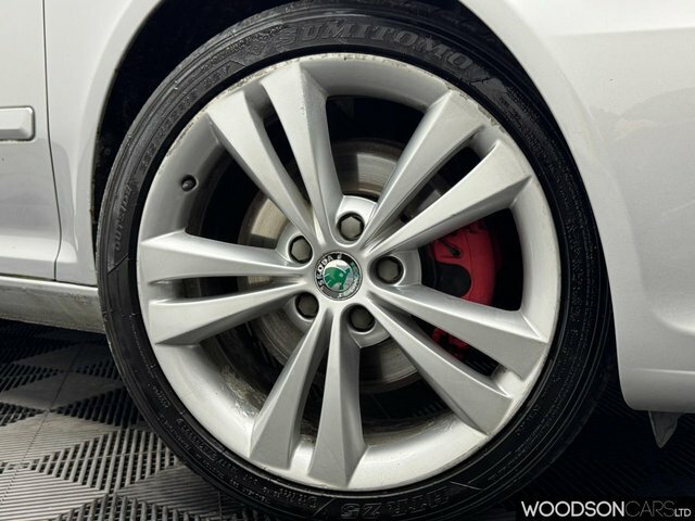 Skoda Octavia Elegance Tdi Cr #34
