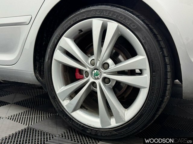 Skoda Octavia Elegance Tdi Cr #37