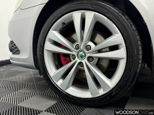 Skoda Octavia Elegance Tdi Cr #36