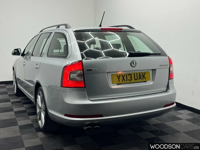 Skoda Octavia Elegance Tdi Cr #21