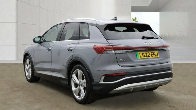Audi Q4 E Tron 2022 40 S Line Suv 82Kwh 204 Ps Grey #2