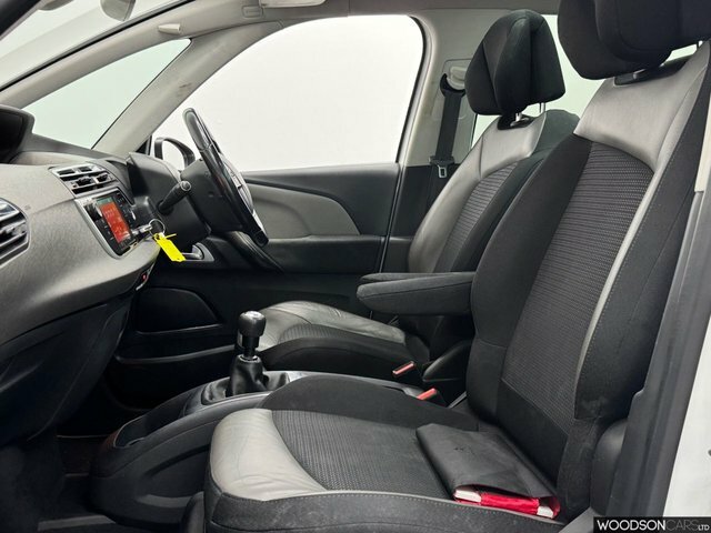 Citroen Grand C4 Picasso 2018 1.6 Bluehdi Flair Mpv Euro White #5