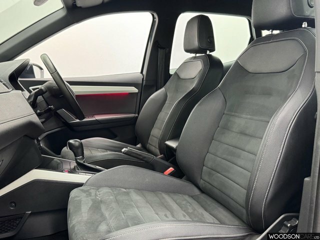 Seat Arona 2019 1.0 Tsi Gpf Xcellence Lux Suv Dsg Grey #4