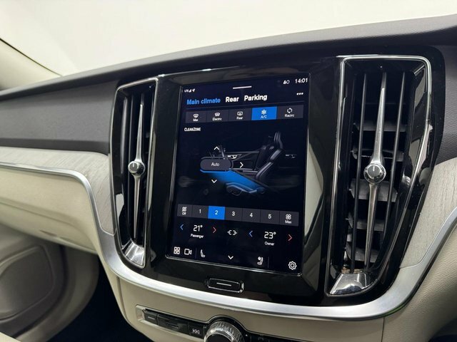 Volvo V60 2.0 B3 Mhev Plus Dct Euro 6 Ss #10