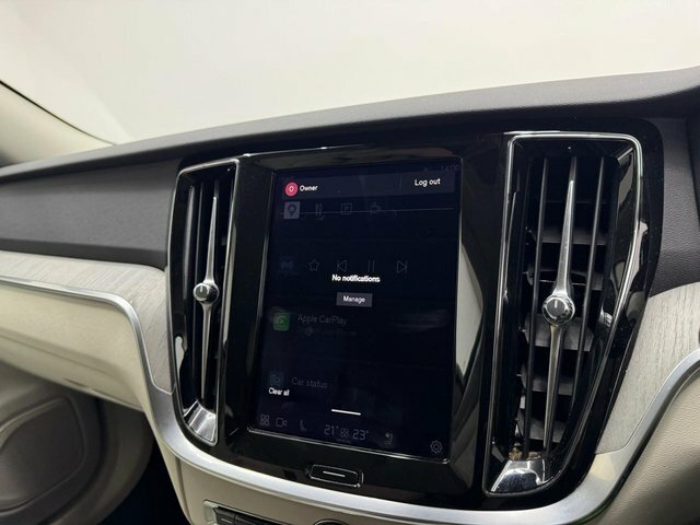 Volvo V60 2.0 B3 Mhev Plus Dct Euro 6 Ss #17