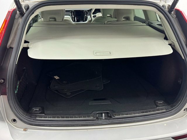Volvo V60 2.0 B3 Mhev Plus Dct Euro 6 Ss #36