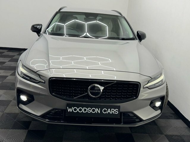 Volvo V60 2.0 B3 Mhev Plus Dct Euro 6 Ss #46
