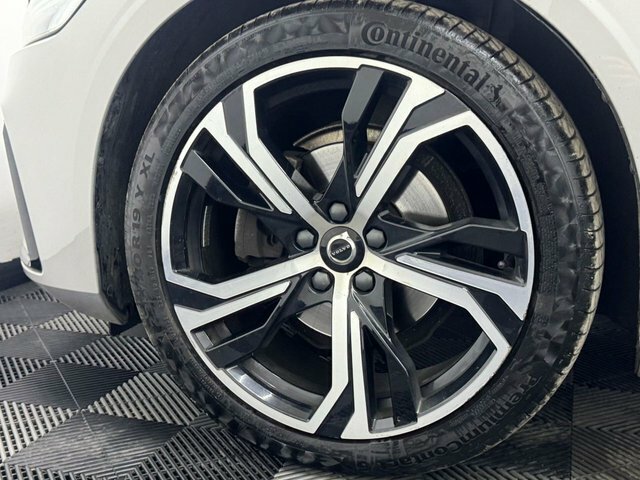 Volvo V60 2.0 B3 Mhev Plus Dct Euro 6 Ss #40