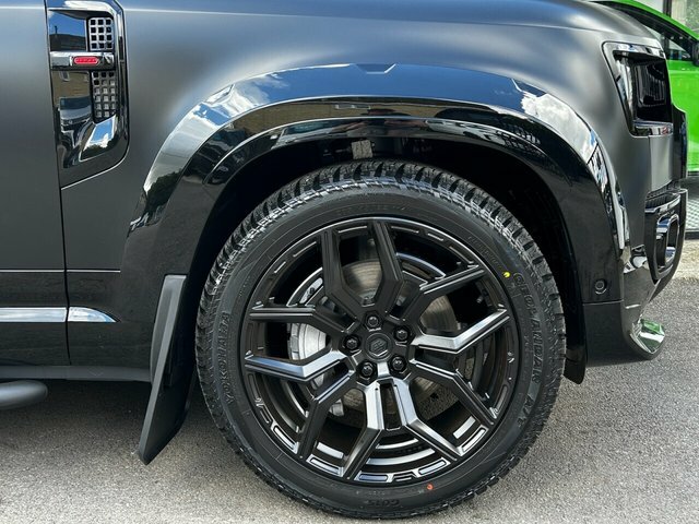 Land Rover Defender 110 3.0 D250 Mhev X-dynamic Se 4Wd Euro 6 Ss 5 Black #16