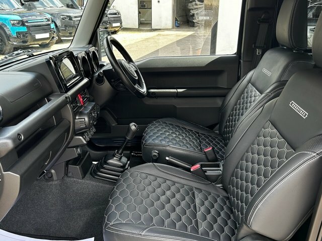 Suzuki Jimny Sierra 1.5 4Wd 4 Seater Grey #25