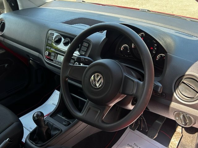 Volkswagen Up 1.0 Groove Up Hatchback Euro 5 Silver #17