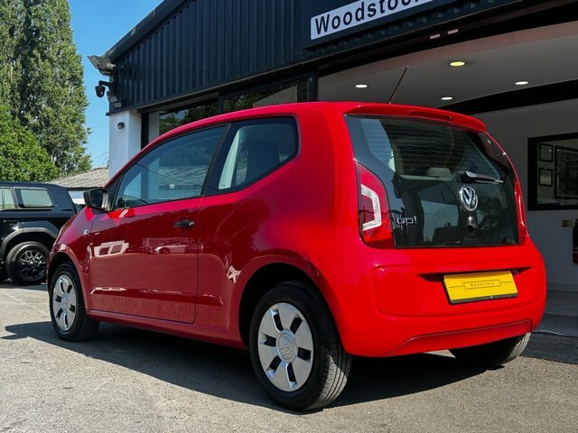 Volkswagen Up 1.0 Groove Up Hatchback Euro 5 Silver #14