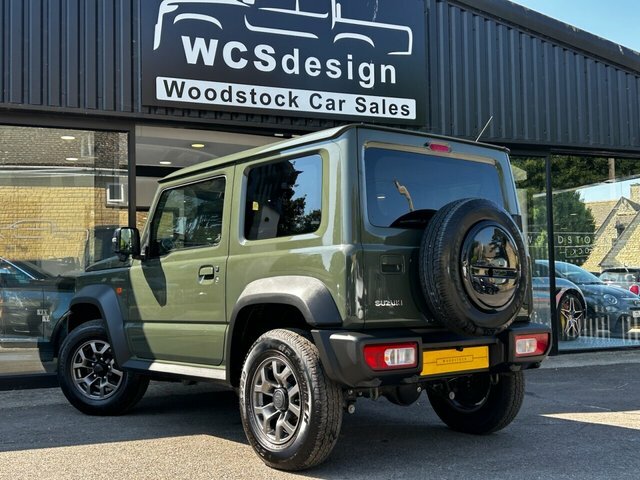 Suzuki Jimny Estate Green #2