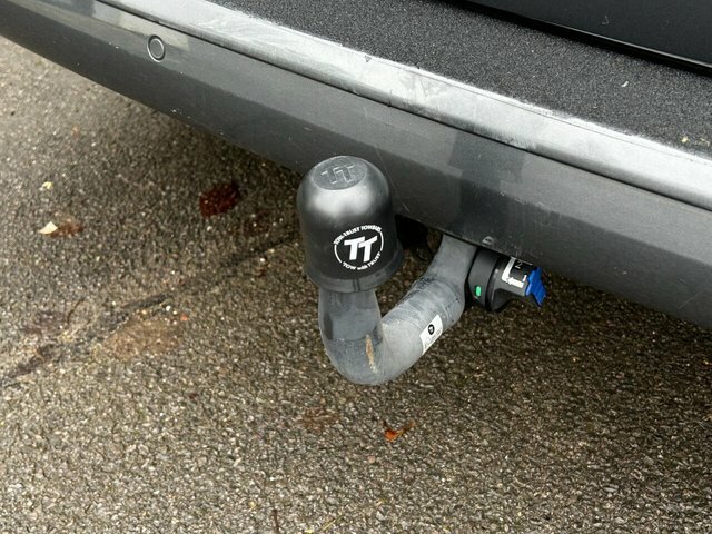 Volkswagen Transporter Startline White #17
