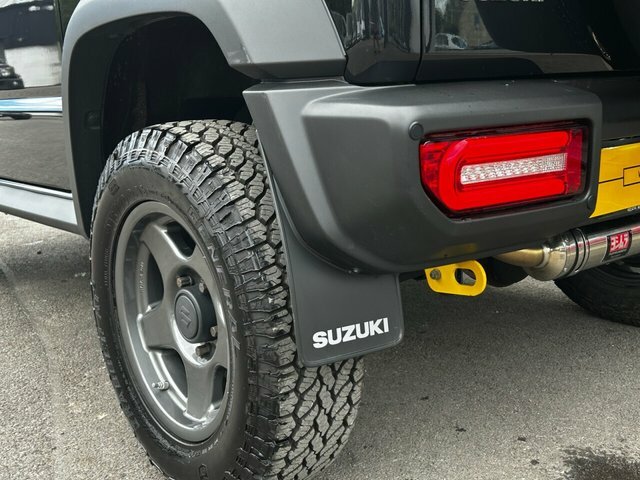 Suzuki Jimny Allgrip White #20