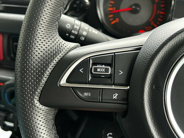 Suzuki Jimny Allgrip White #47