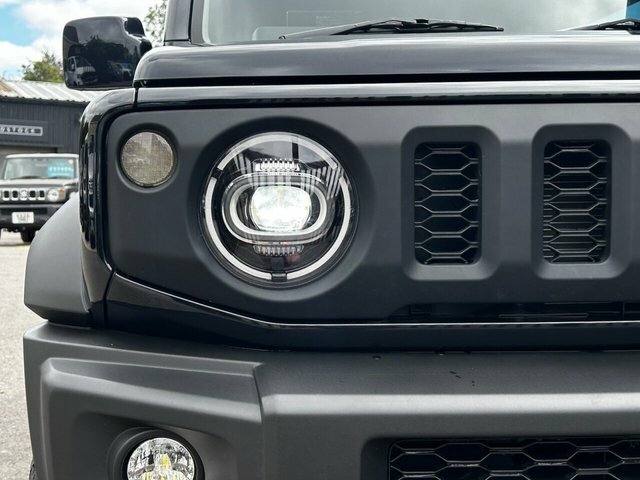 Suzuki Jimny Allgrip White #11