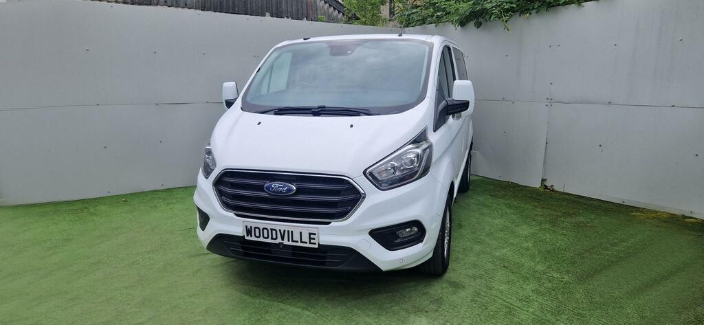 Ford Transit Custom Transit Custom 300 Limited White