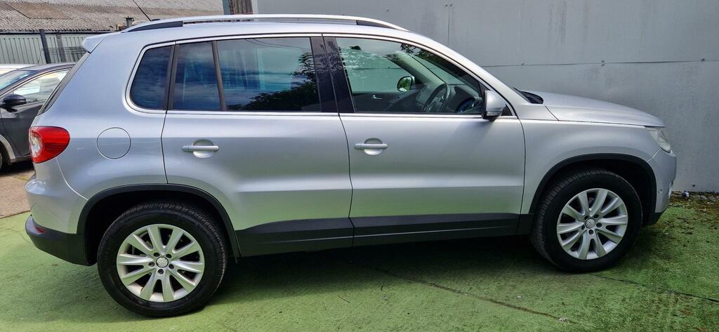 Volkswagen Tiguan Match Tdi 4Motion 140 Silver #6