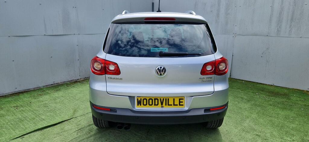 Volkswagen Tiguan 2.0 Tdi Match Dsg Grey #9