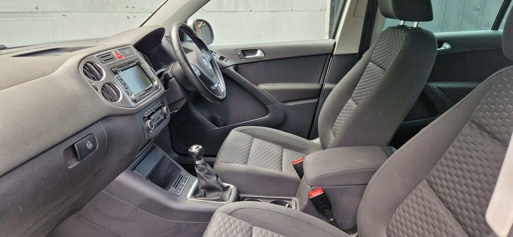 Volkswagen Tiguan 2.0 Tdi Match Dsg Grey #14