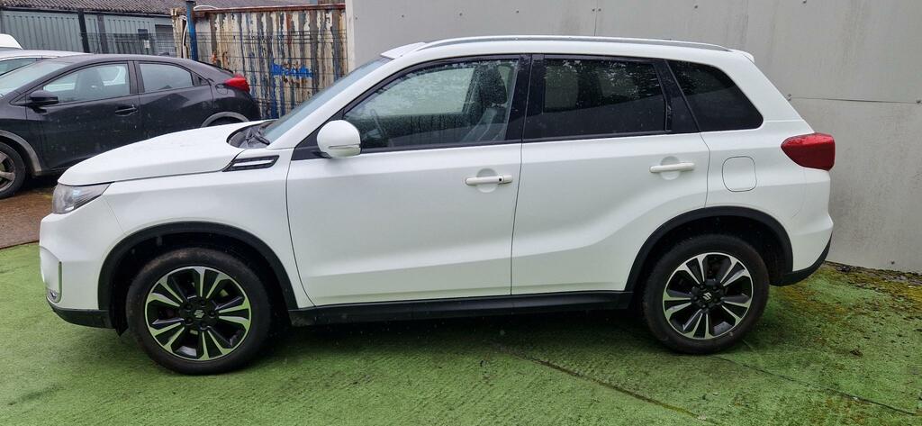 Suzuki Vitara Sz5 Boosterjet White #6