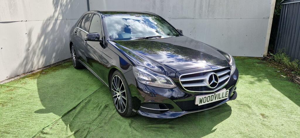 Mercedes-Benz E Class E220 Se Cdi Black #3