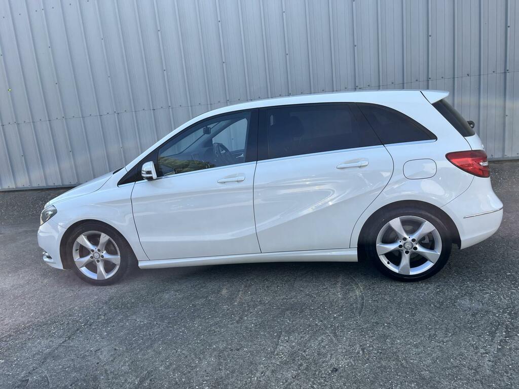 Mercedes-Benz B Class 1.8 B180 Cdi Blueefficiency Sport Mpv M LN13USP White #2