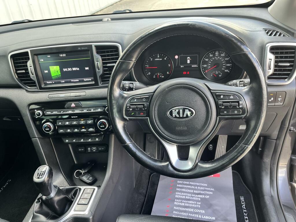 Kia Sportage 2 White #14