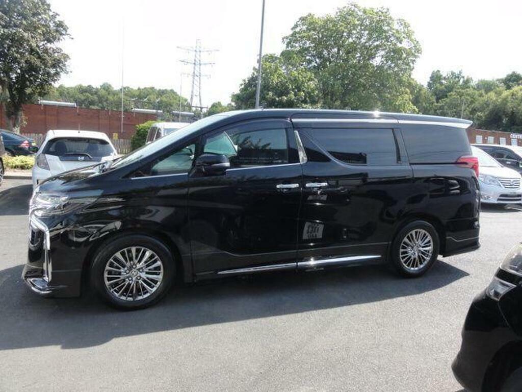 Toyota Alphard Executive Lounge Modelista Car VX Bimta 3.5 Black #2