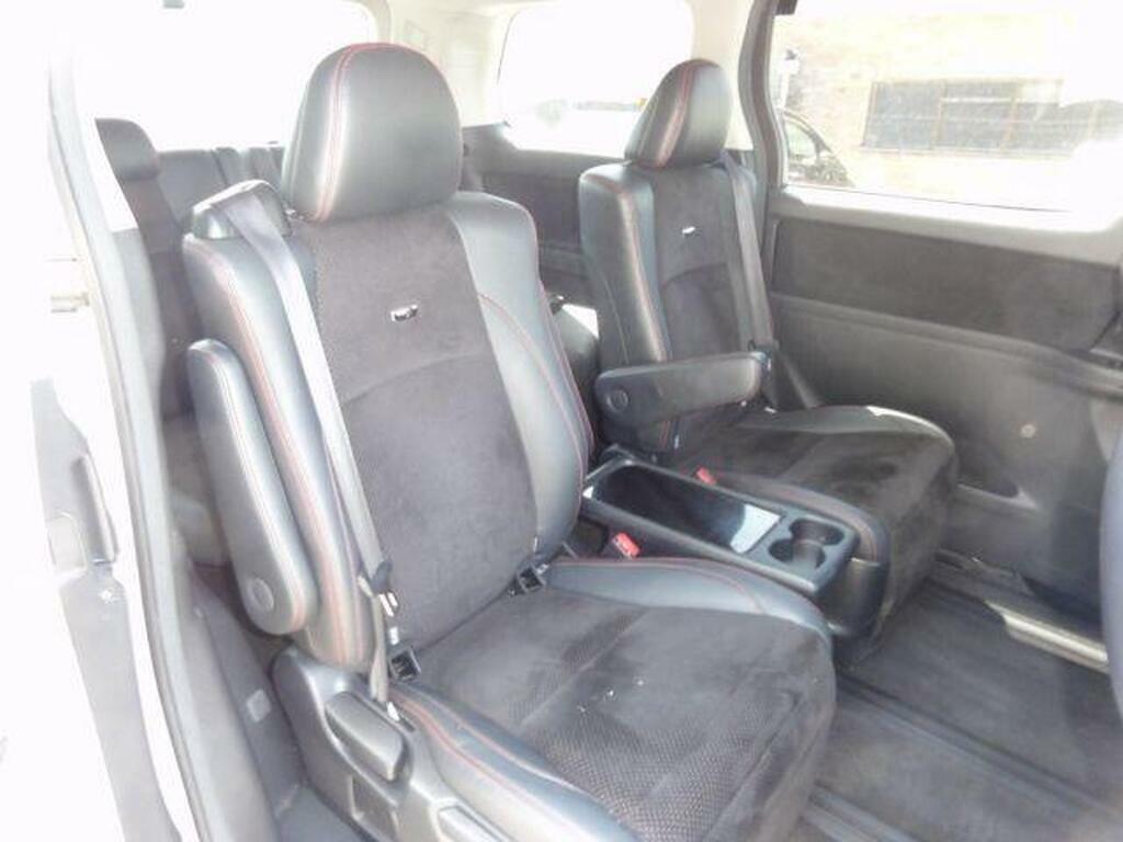 Toyota Alphard 2.4 Gs Sports Edition Gold #8