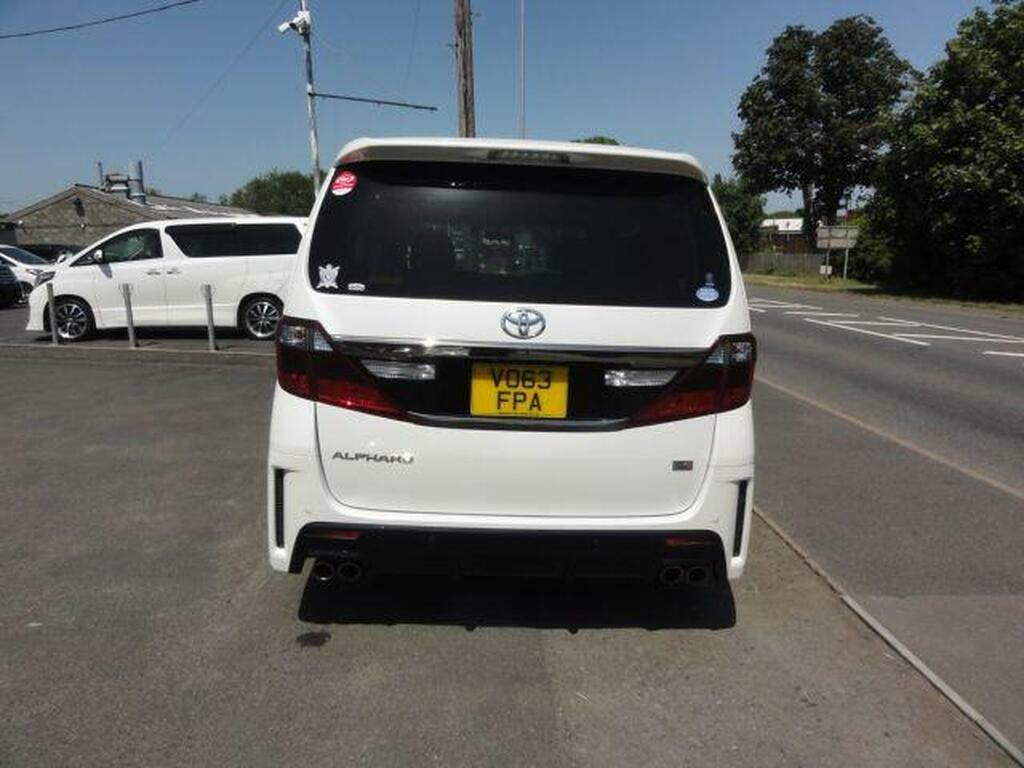 Toyota Alphard Petrol White #2