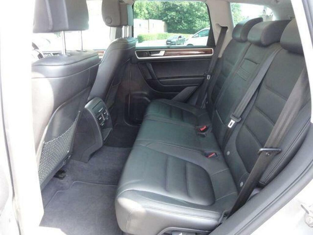 Volkswagen Touareg 3.0 Tdi V6 Black Edition Suv Tiptronic Grey #17