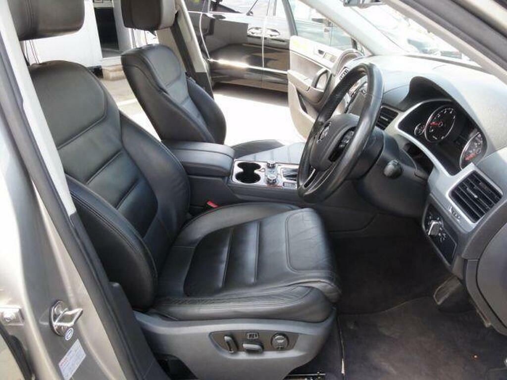 Volkswagen Touareg 3.0 Tdi V6 Black Edition Suv Tiptronic Grey #19