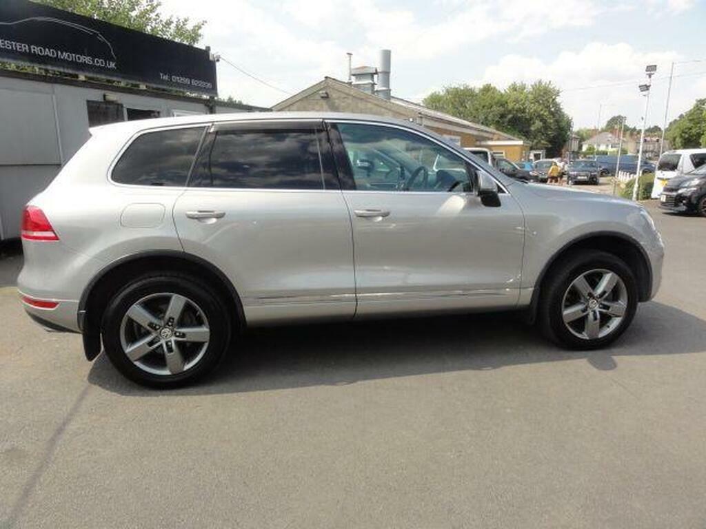 Volkswagen Touareg 3.0 Tdi V6 Black Edition Suv Tiptronic Grey #9