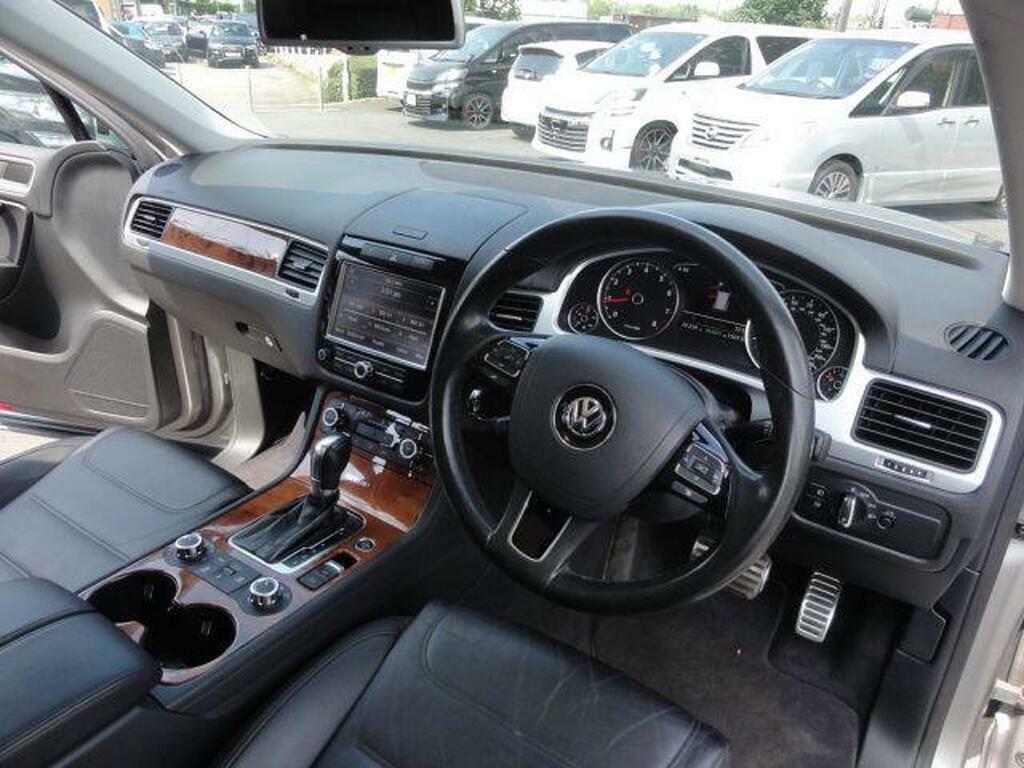 Volkswagen Touareg 3.0 Tdi V6 Black Edition Suv Tiptronic Grey #26