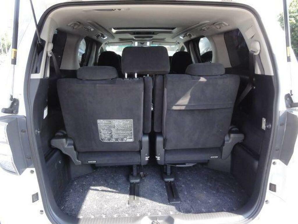 Toyota Vellfire Vellfire White #16