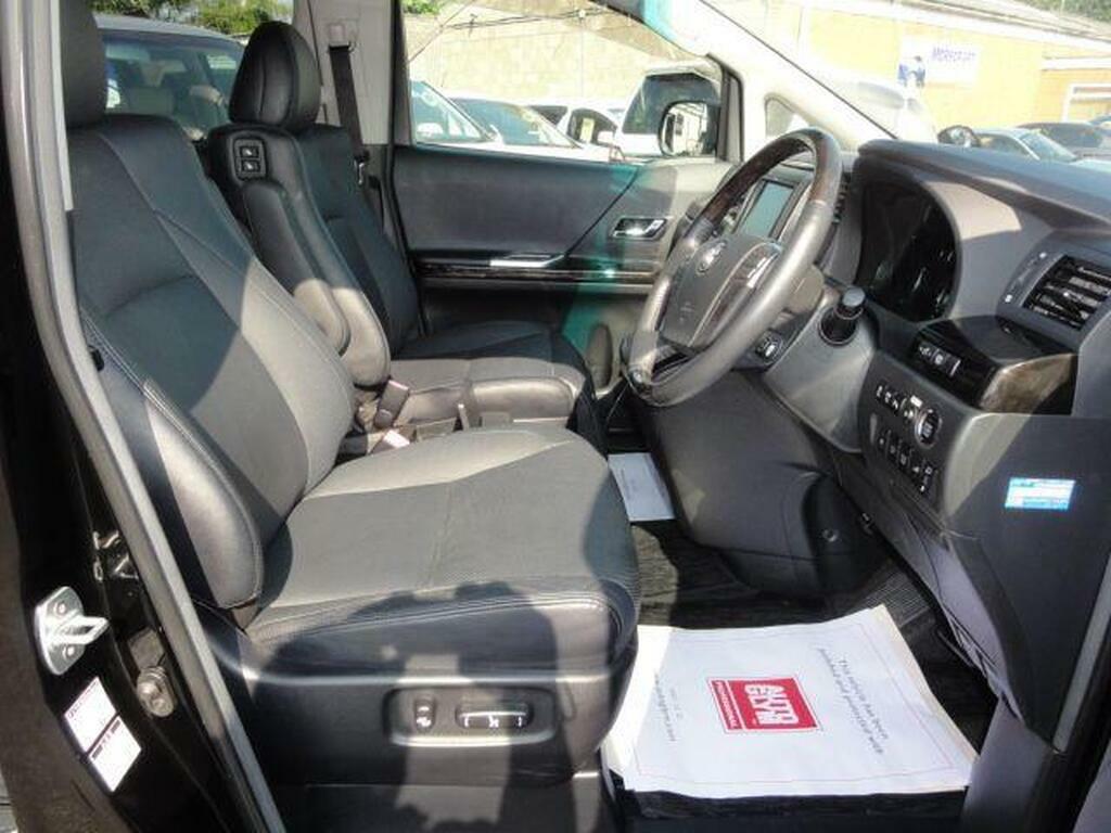 Toyota Vellfire 2.4 Zr Hybrid 4 Wd - Twin Sunroof Black #12