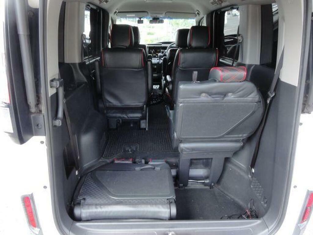 Honda StepWagon Import 5-Door Blue #14