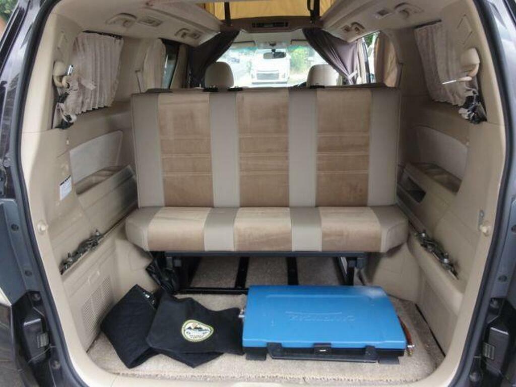 Toyota Vellfire Mpv 200909 White #11