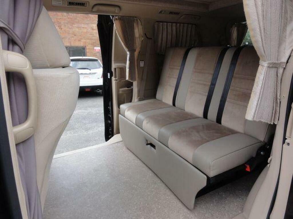 Toyota Vellfire Mpv 200909 White #15