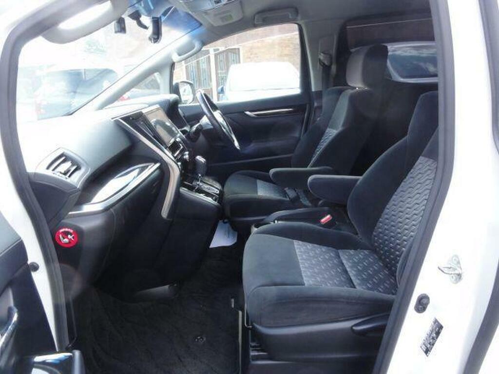 Toyota Vellfire 3.5 Executive Captain Lounge Edition White #15