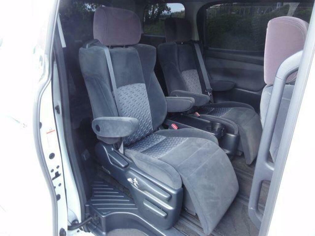 Toyota Vellfire 3.5 Executive Captain Lounge Edition White #12