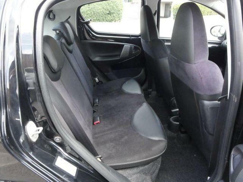 Toyota Aygo 1.0 Vvt-i Ice Euro 5 Black #4