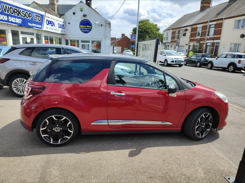 Citroen DS3 1.6 E-hdi Airdream Dstyle Plus Euro 5 Ss Red #6