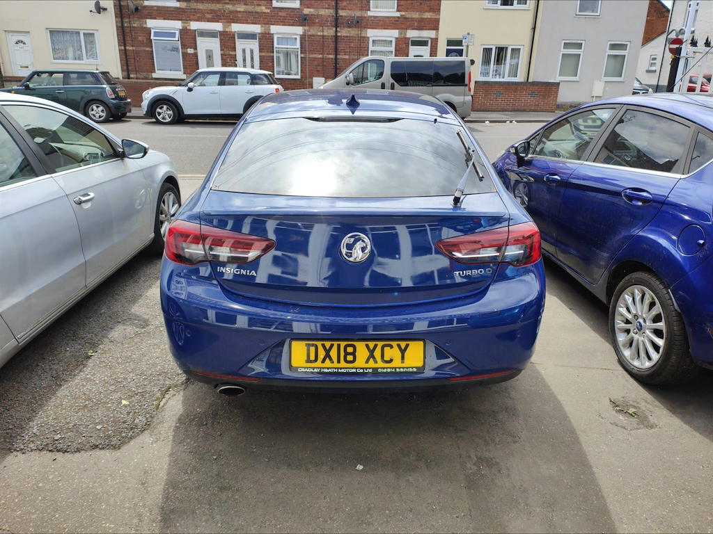Vauxhall Insignia 2.0 Turbo D Blueinjection Sri Nav Grand Sport Euro DX18XCY Blue #2