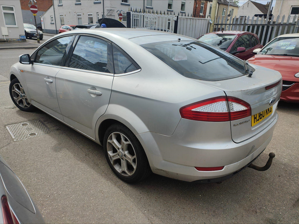 Ford Mondeo 2.0 Tdci Titanium Silver #4