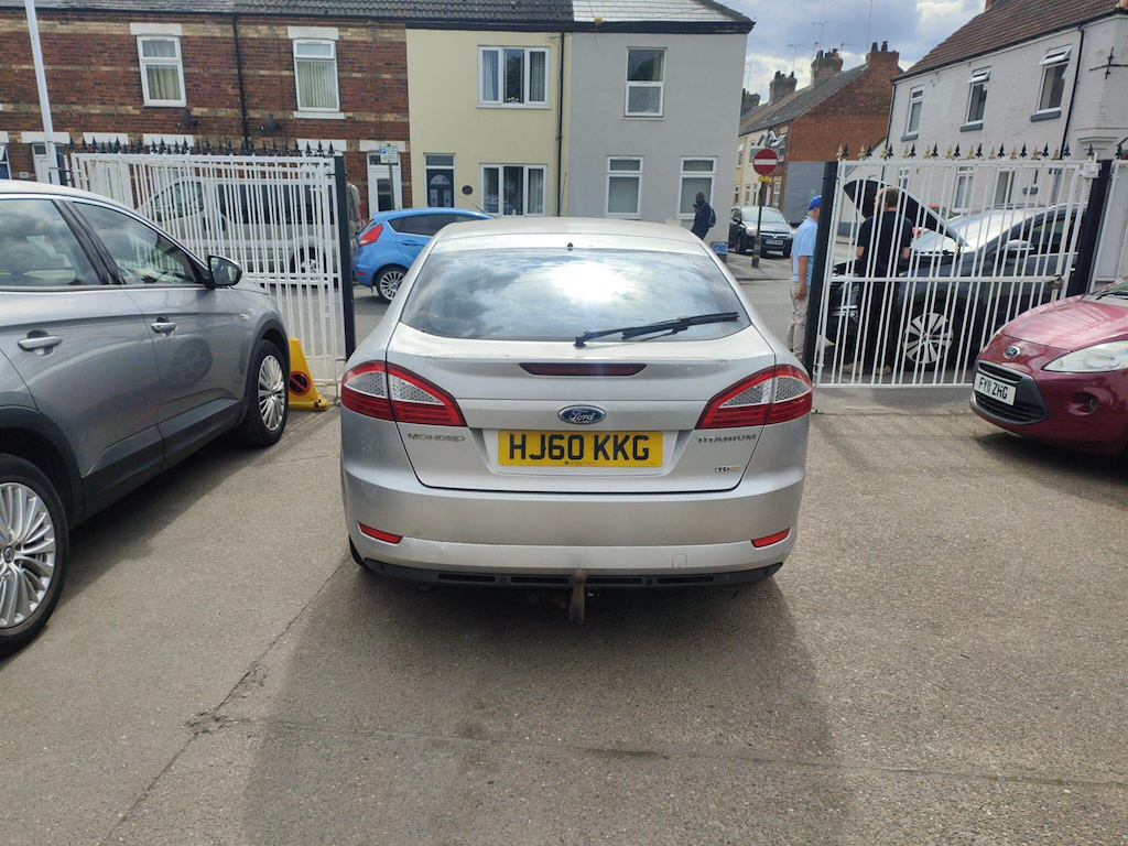 Ford Mondeo 2.0 Tdci Titanium Silver #5